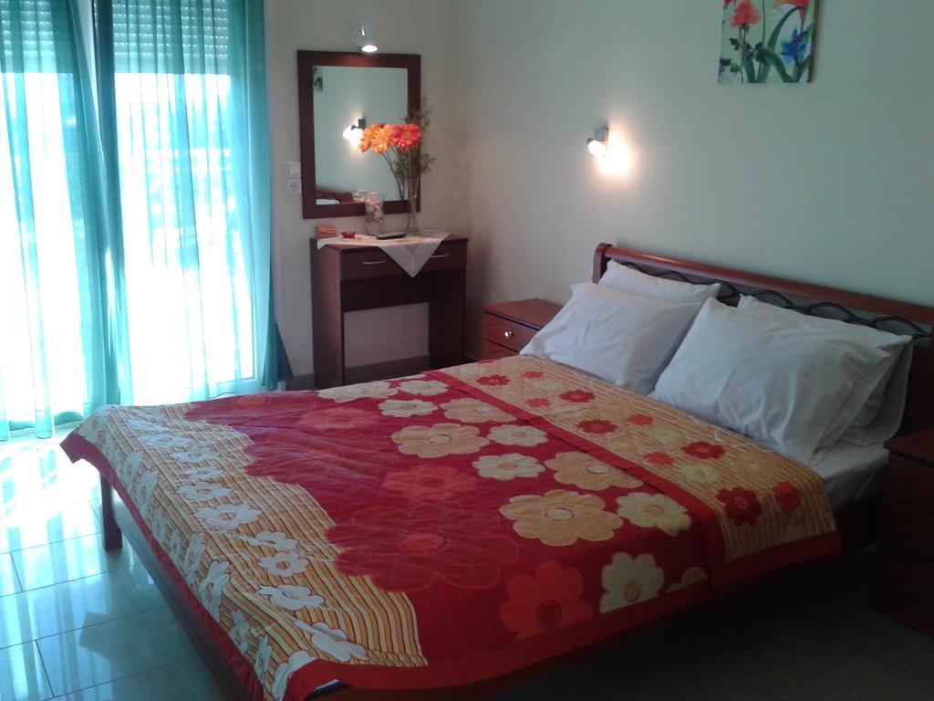 Golden Sun Apartment Ровиес Стая снимка